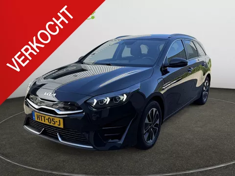Kia Ceed 1.6 1.6 GDI PHEV Comfortline Facelift model Kia Ceed 1.6 1.6 GDI PHEV Comfortline Facelift model